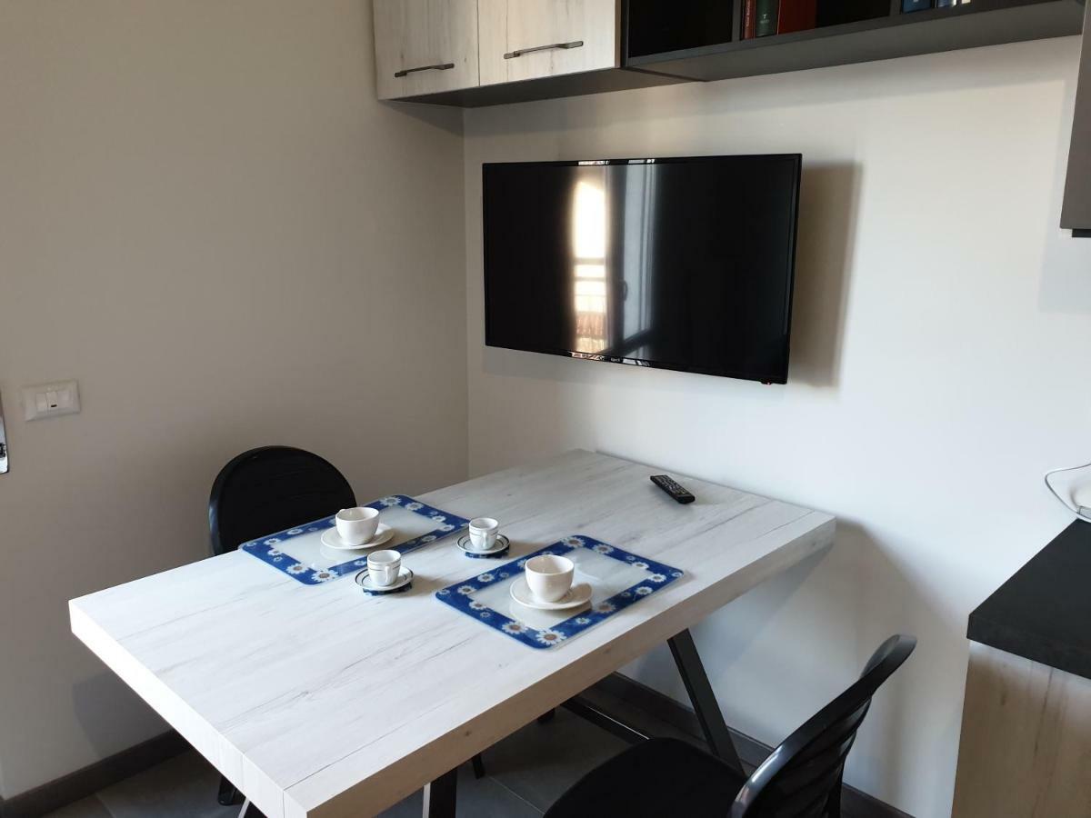 Sun Lake Apartments Desenzano del Garda Eksteriør bilde
