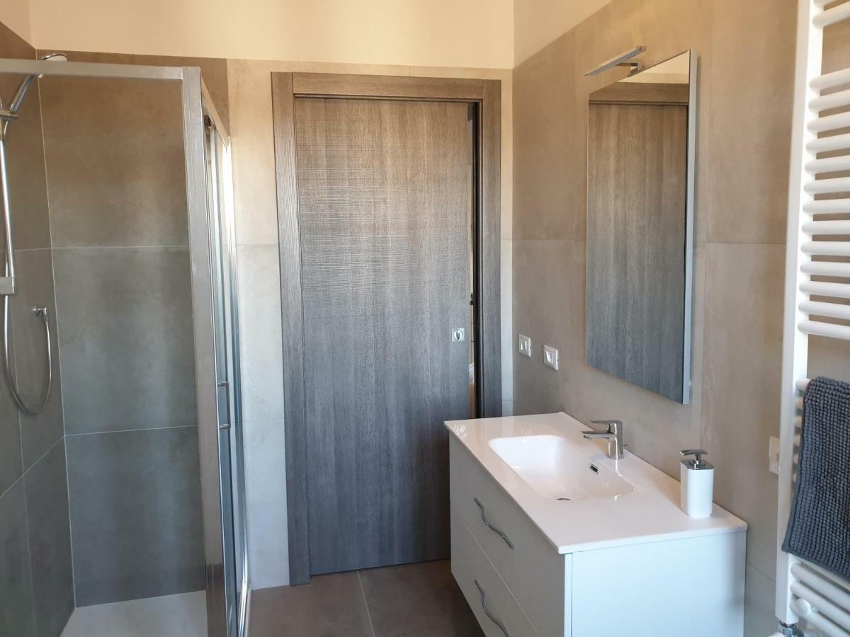 Sun Lake Apartments Desenzano del Garda Eksteriør bilde